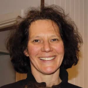 Madeleine Winter, Hand in Hand Parenting Certified Instructor in Sydney