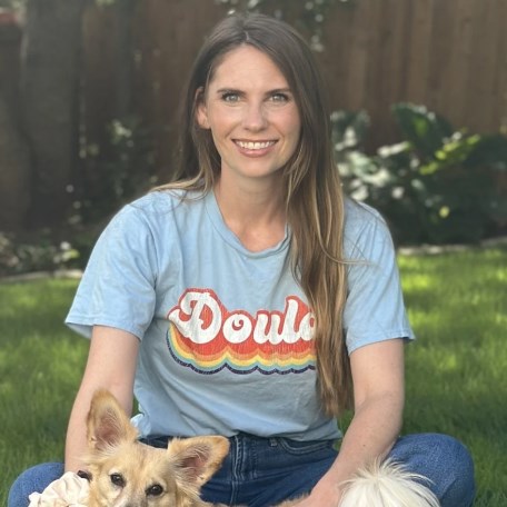 Laura Beth Hale, 1 years postpartum doula experience in Lakeway