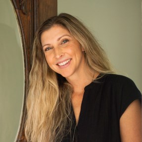 Stephanie Walters, 2 years postpartum doula experience in Austin