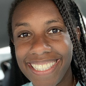Stephanie Devine, Certified Postpartum Doula in Woodlyn
