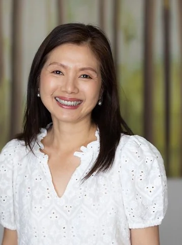 Lisa Lee, Certified Birth and Postpartum Doula, Accredited Biodynamic Craniosacral Therapist, Lamaze Certified Childbirth Educator,… in Beaconsfield