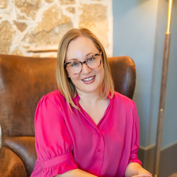Emily Liczbinski, IBCLC, LCCE in Plano