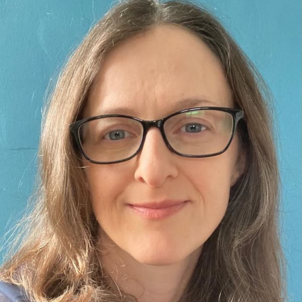 Elaine Campbell, International Board Certified Lactation Consultant, BSc Physics, S.A.C Dip in Dublin
