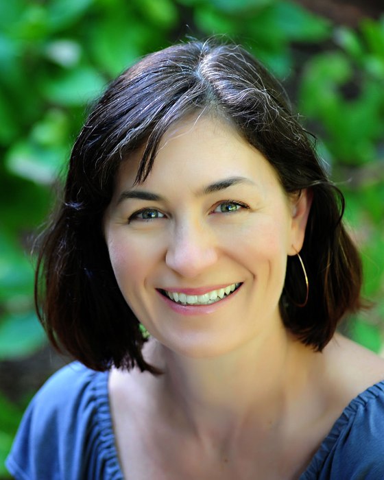Jessica Claire, IBCLC in Pasadena