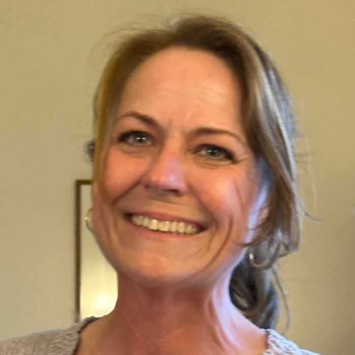 Lora Luczywo, Lactation Consultant (IBCLC) in Los Angeles (Westchester)