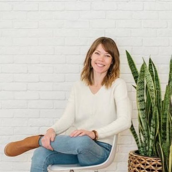 Laura Kent-Davidson, ND, IBCLC in Toronto
