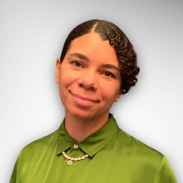 Nathalie Munro, IBCLC · Paediatric nurse specializing in Neonatal Intensive Care in North Vancouver