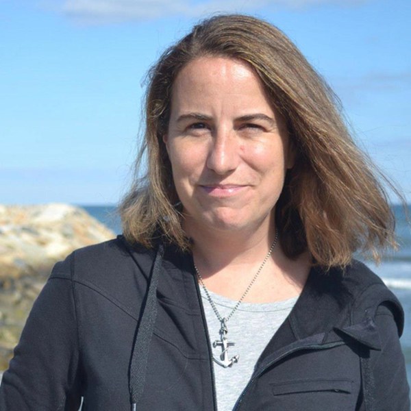 Priscilla Young, DONA postpartum doula training in 2010 in Scituate