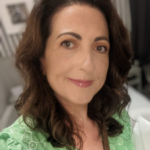 Jen Brady, Birth and Postpartum Doula · Antenatal Educator, Antenatal Ireland · Cuidiú Breastfeeding Counsellor · Infant Massage Instructor in Dublin