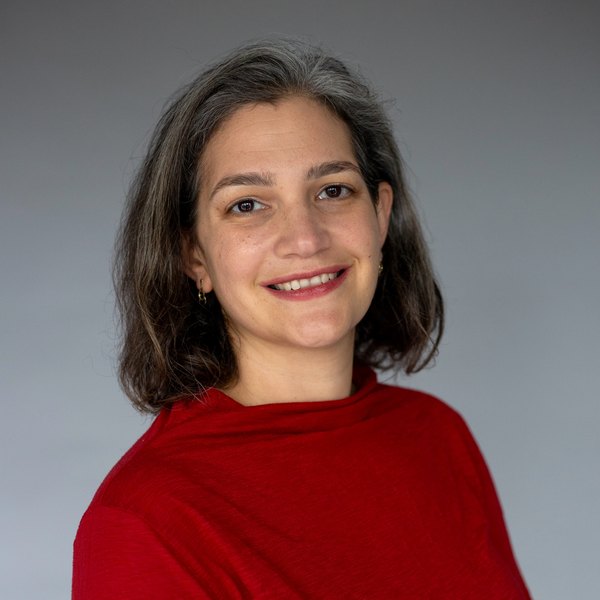 Ro Levanon, Certified and trained Postpartum Doula in Dublin