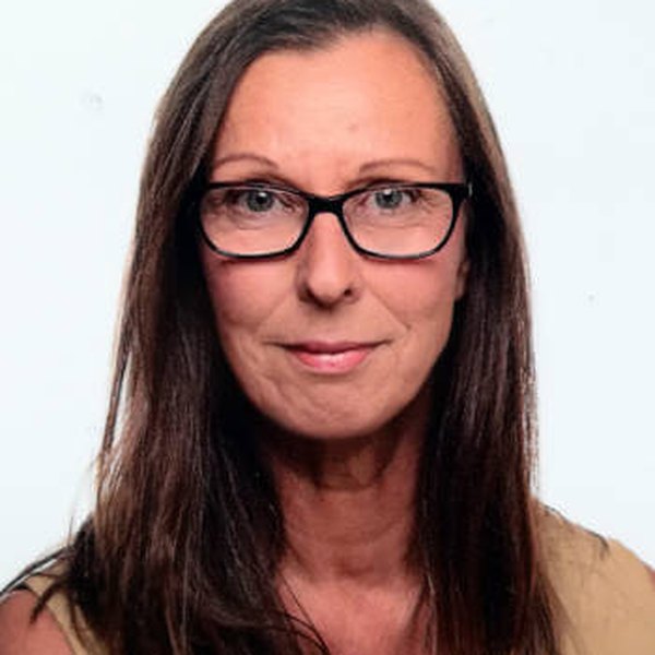 Marion Brinkers, Examen der Kinderkrankenpflege 1983, then seventeen years of paediatric nursing — cardiac and oncology at Uniklinik Münster,… in Hamburg-Altona