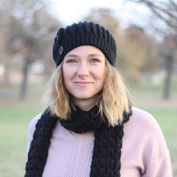 Darla Lenz, Professional Postpartum Doula trained through DONA International in Kansas City, MO