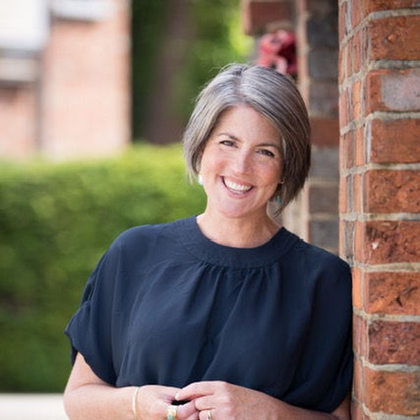 Annie Simpson, BA Hons · MNT-trained in sleep training and breastfeeding · EDS Paediatric Sleep course in Richmond, London