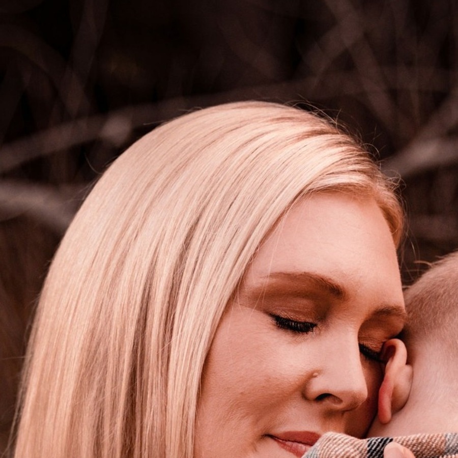 Samantha Toy, Certified sensitive sleep consultant through the Institute of Sensitive Sleep Consultation, and a primary school teacher. in Melbourne, VIC
