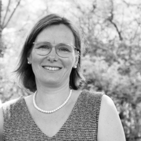 Anita Huttelmaier, “Erzieherin & Fachwirtin für Sozialmanagement / Elternberaterin & Eltern-Kind-Kursleiterin / Schlafberaterin nach… in Hessigheim, Germany