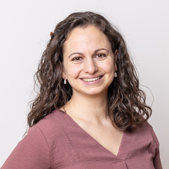 Melanie Ewald, Zertifizierte Schlafberaterin 1001kindernacht®. Bachelor of Science in Pflege, ZHAW Winterthur in Pfäffikon ZH